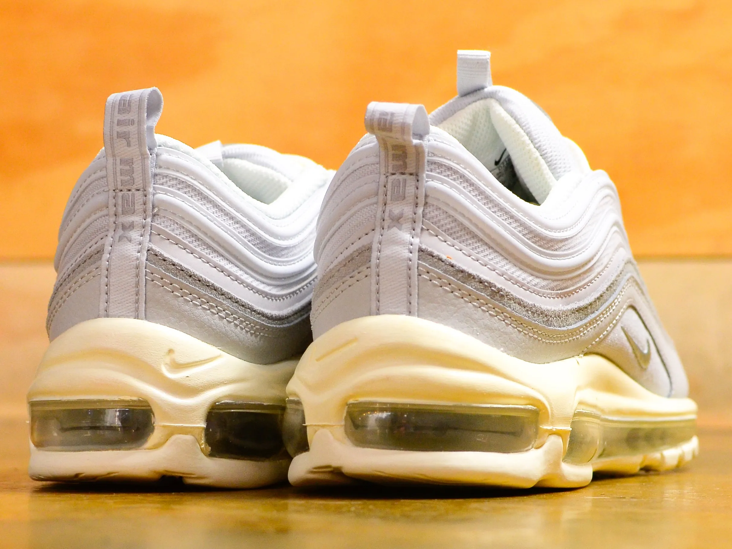 Air Max 97 SE - Pure Platinum / Wolf Grey