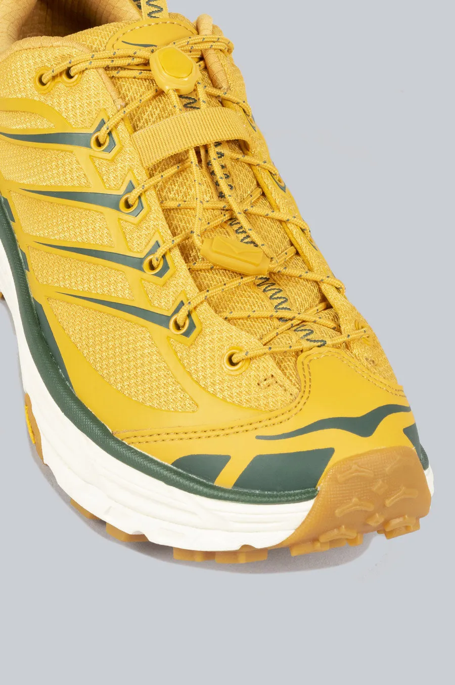 HOKA MAFATE THREE2 GOLDEN YELLOW EGGNOG