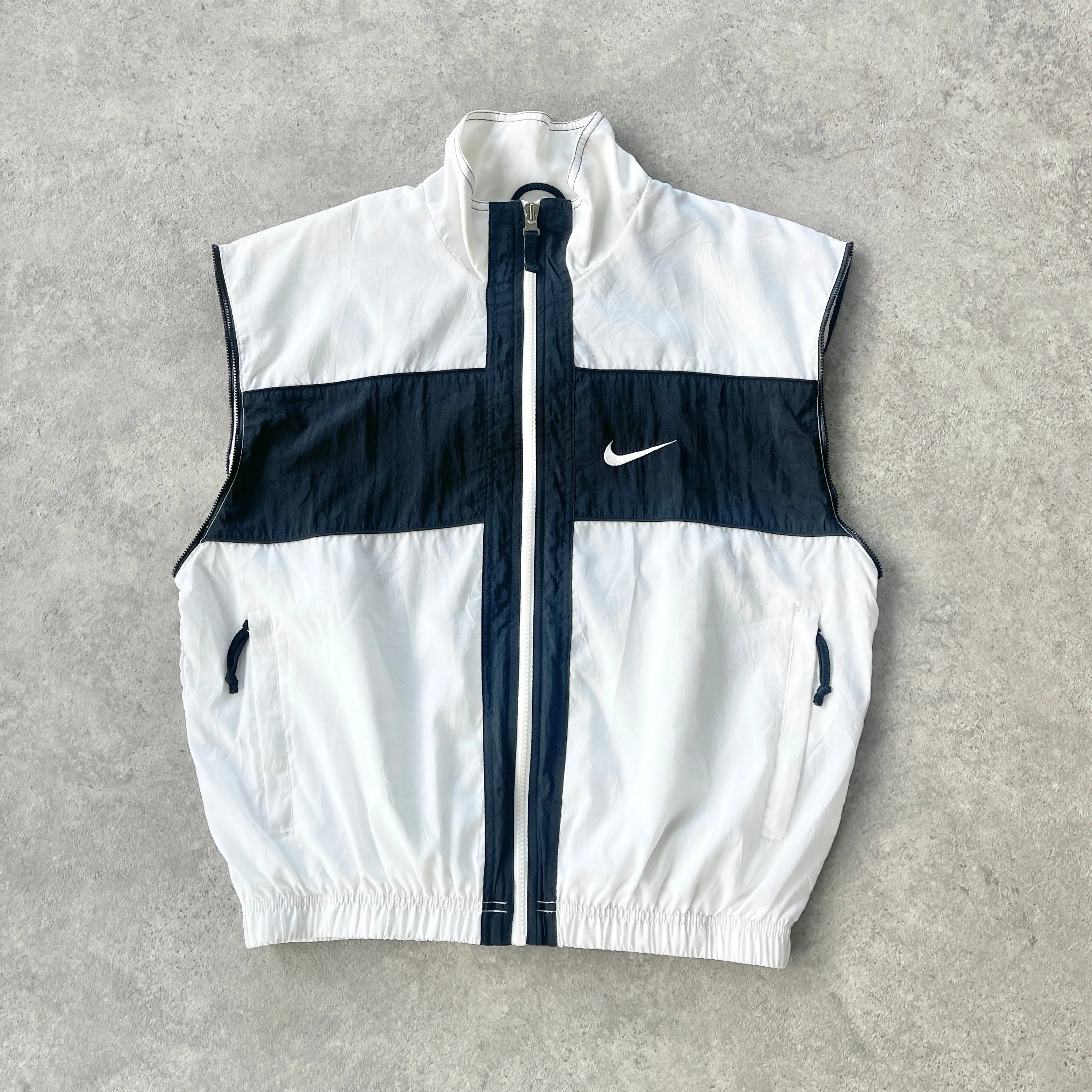 Nike 1990s lightweight convertible spellout shell jacket (L)