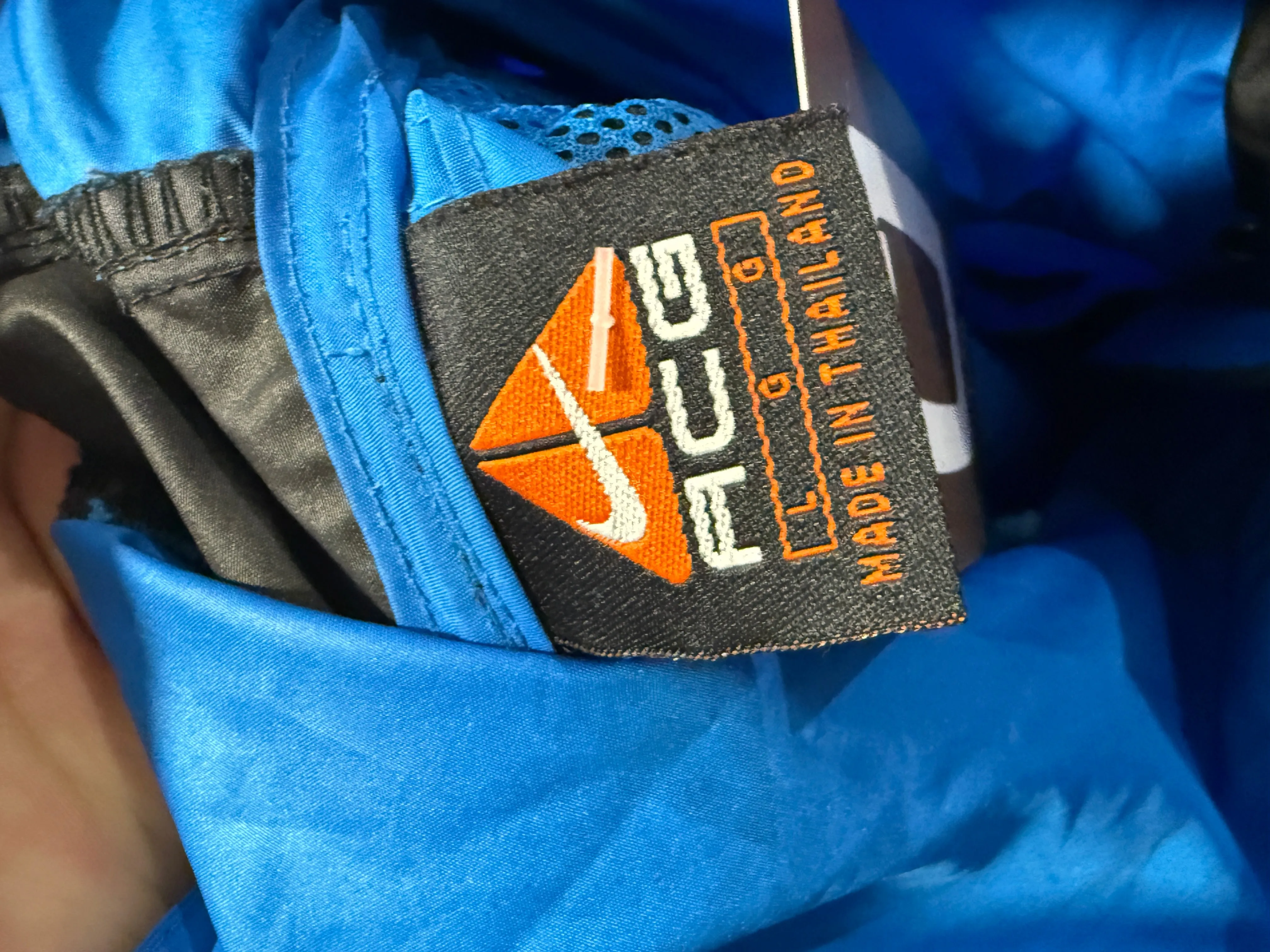 Nike ACG 2000's Windbreaker L