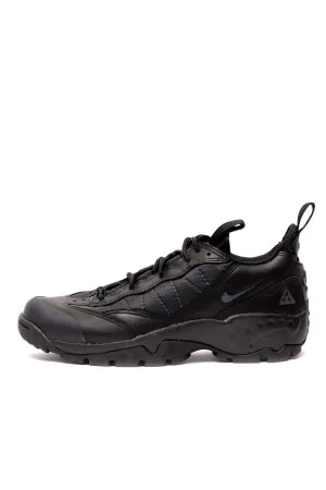 Nike ACG Air Mada