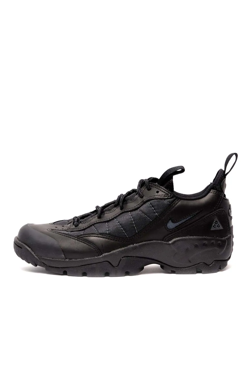 Nike ACG Air Mada