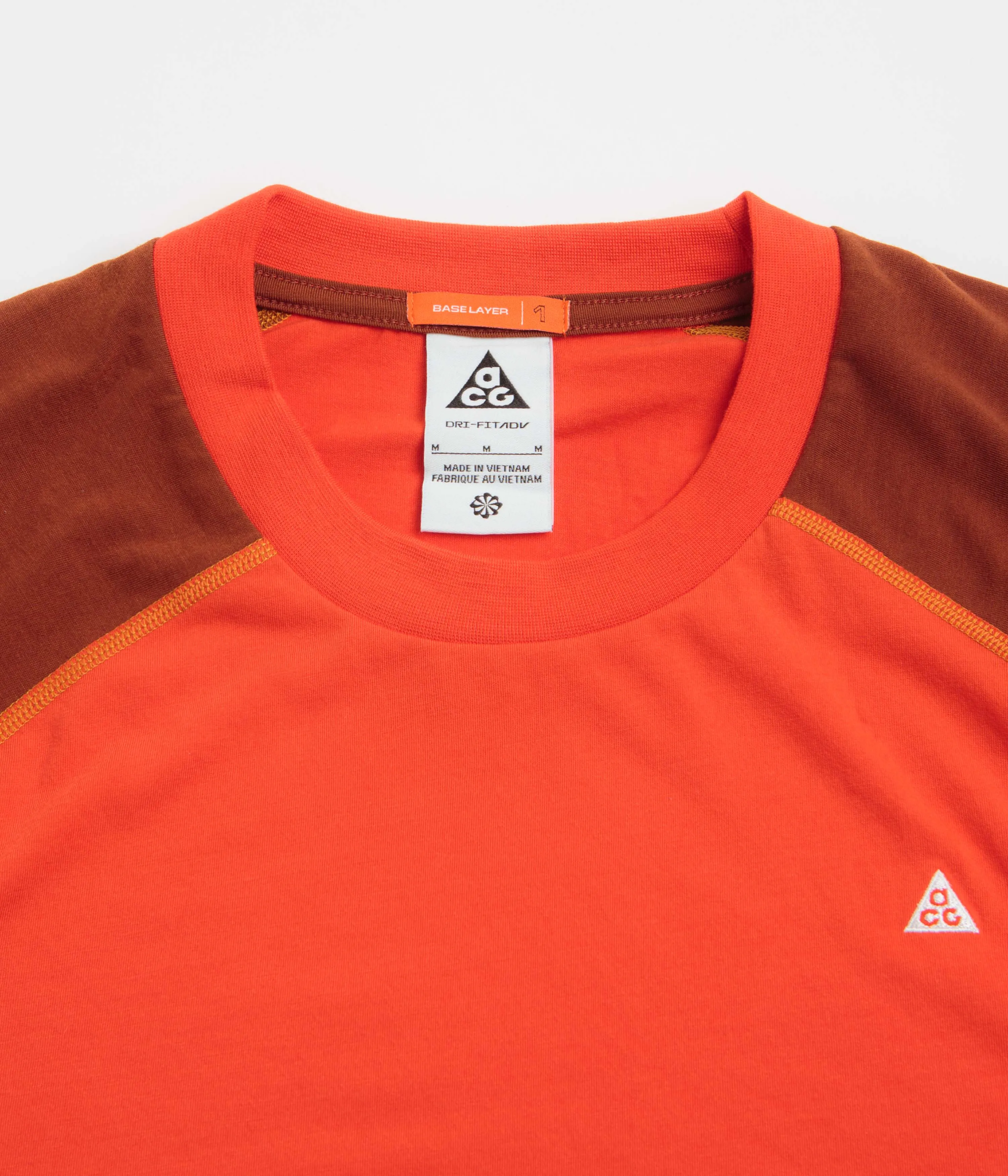 Nike ACG Goat Rocks T-Shirt - Picante Red / Cinnamon / Summit White