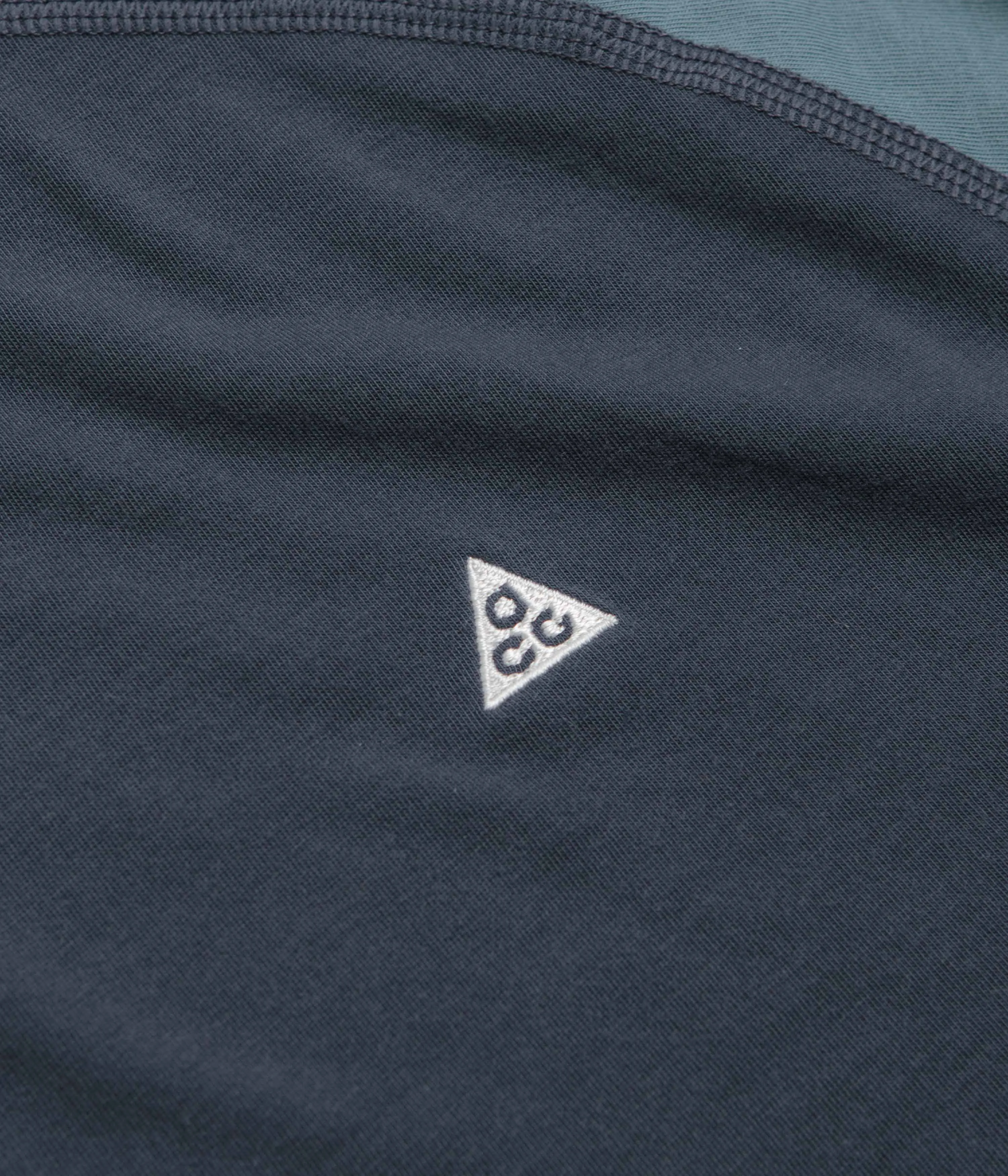 Nike ACG Goat Rocks T-Shirt - Thunder Blue / Smokey Blue / Summit White