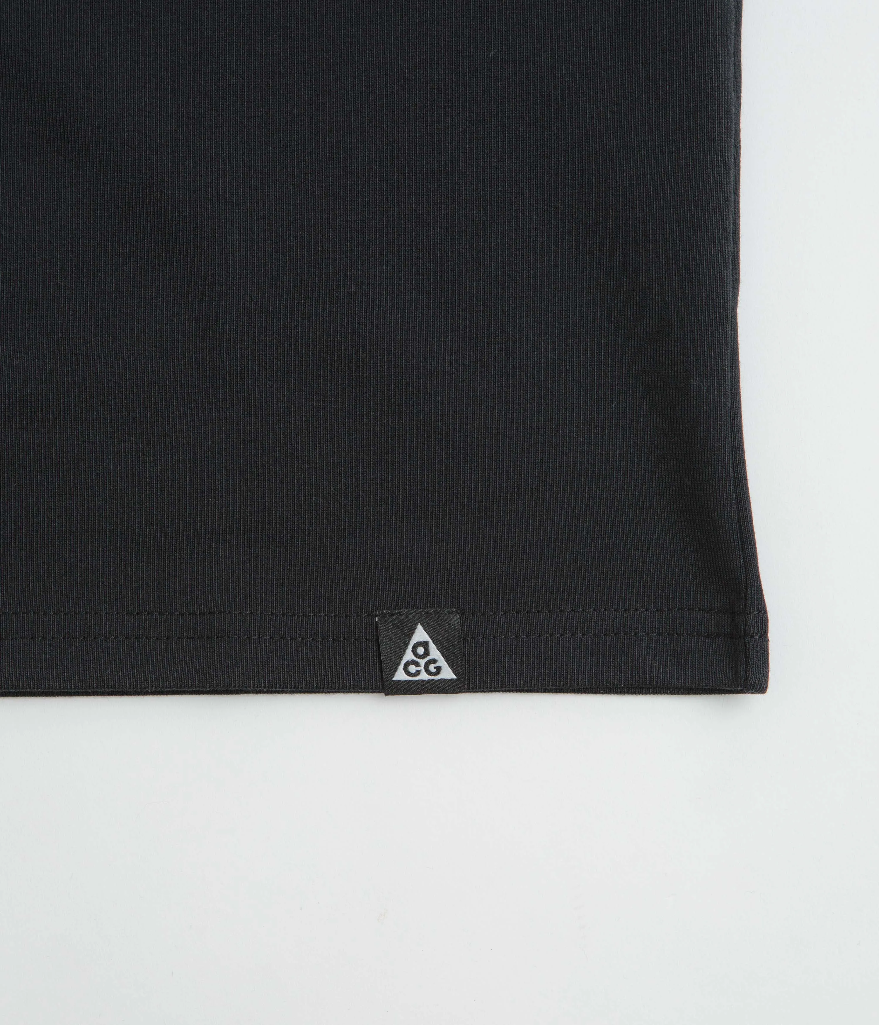 Nike ACG Guide T-Shirt - Black