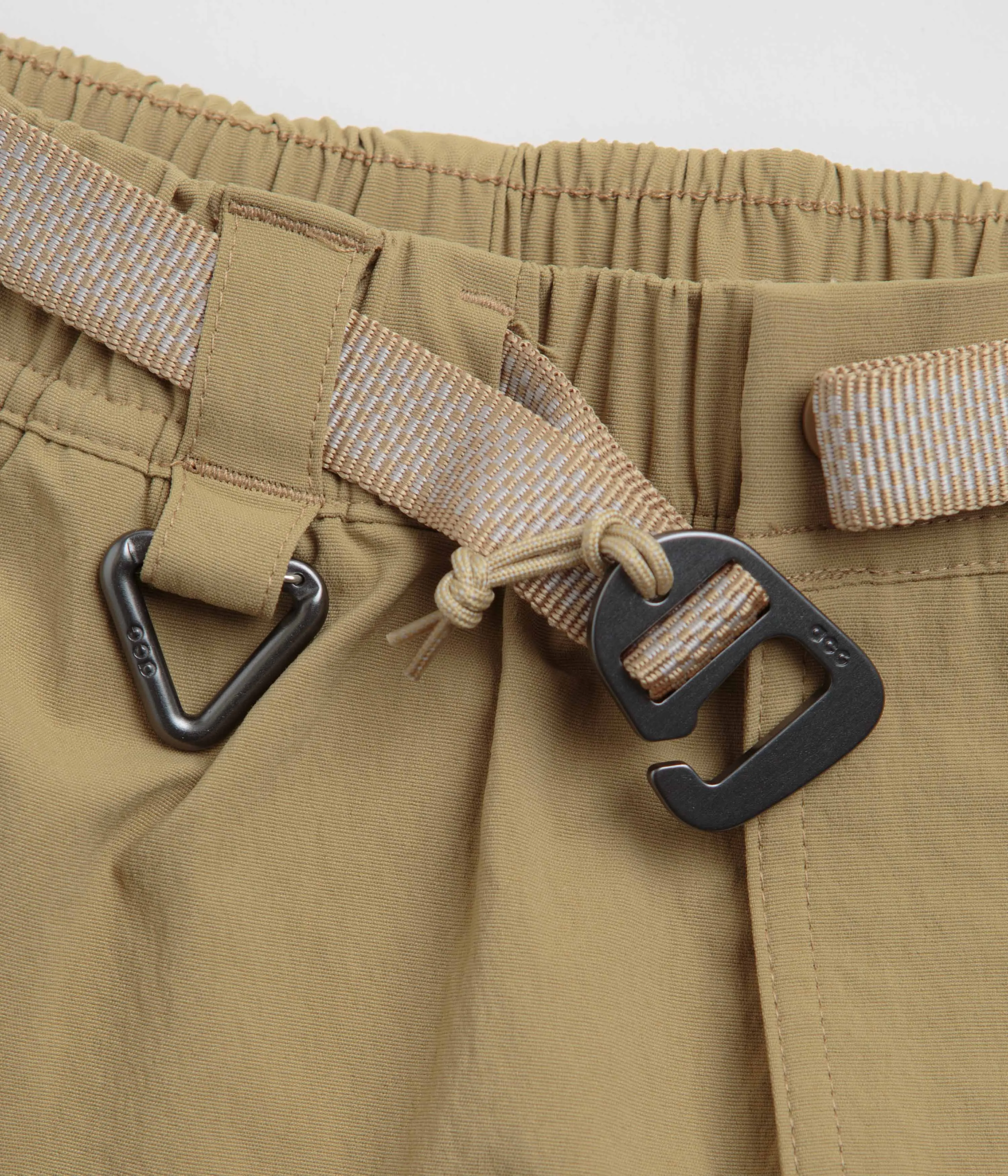 Nike ACG Hiking Shorts - Parachute Beige / Summit White
