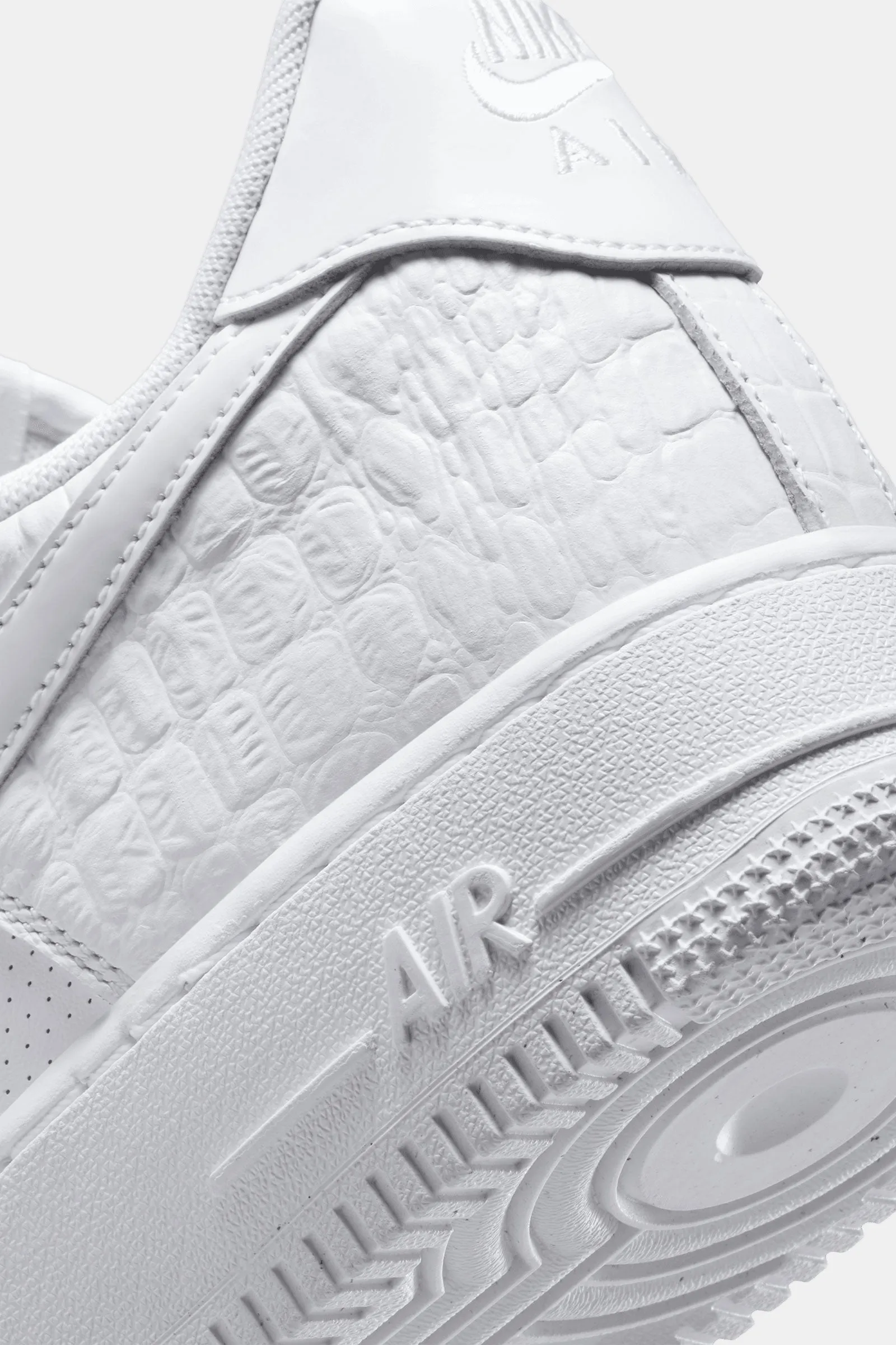 Nike Air Force 1 '07 LX