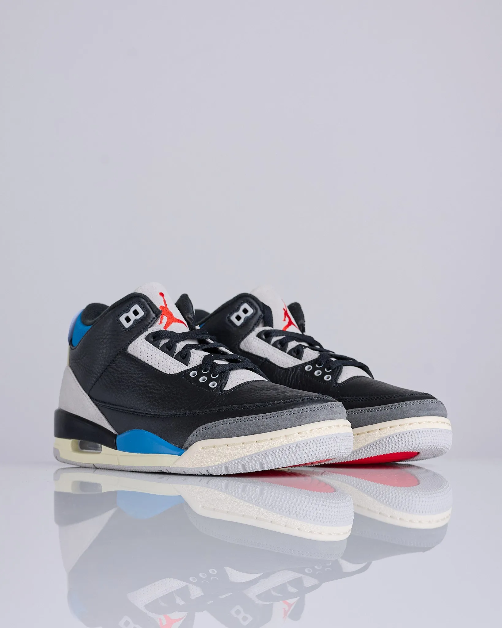 Nike Air Jordan 3 Retro Rare Air Black Chile Red-Neutral Grey IB8967 004