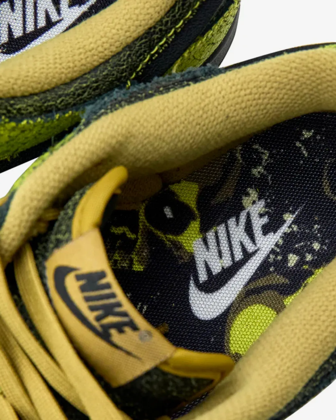 Nike Dunk Low Pro Halloween Bright Cactus Sneakers