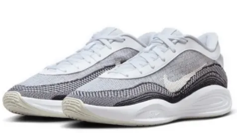 Nike G.T. Hustle Academy EP White Light Bone Black
