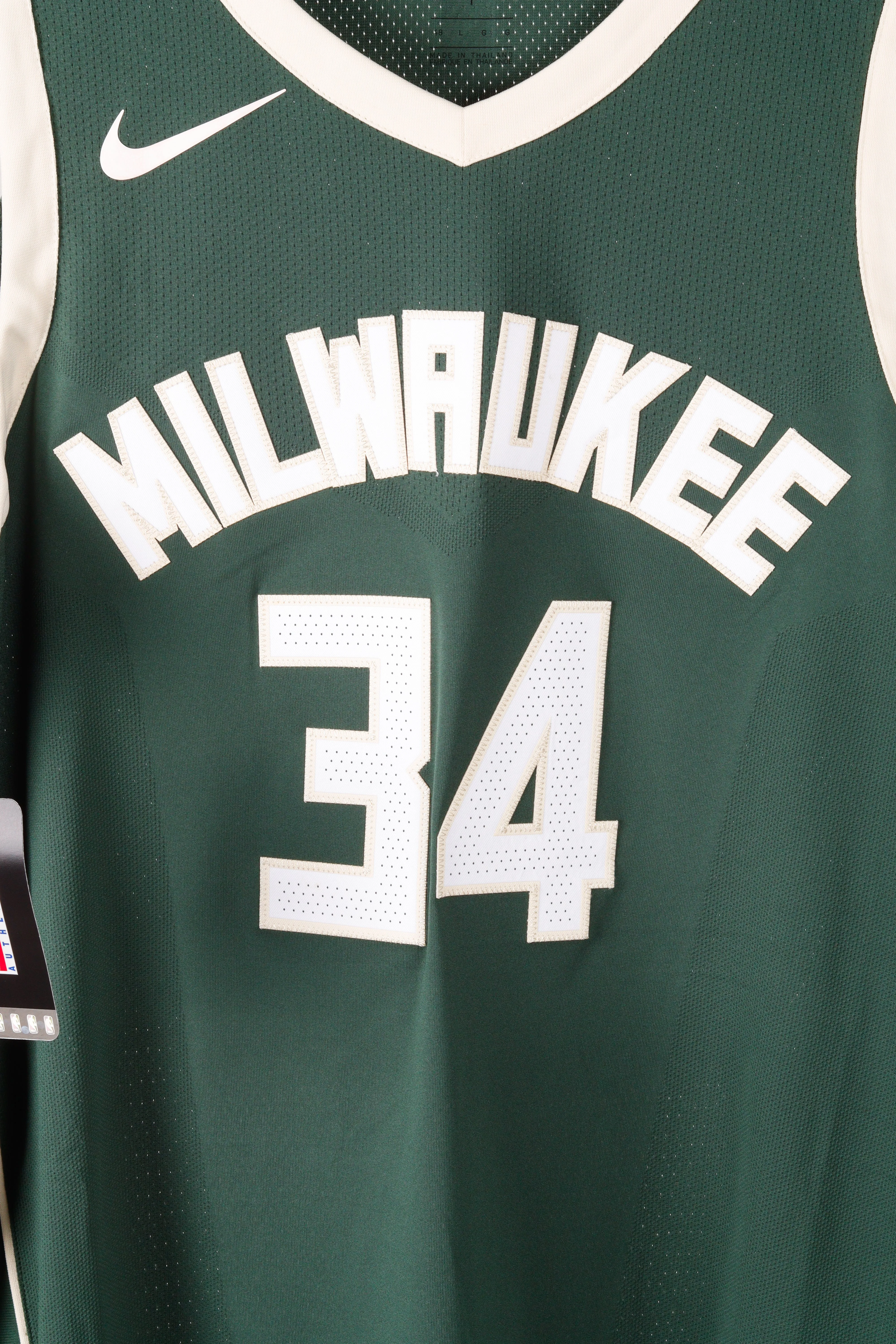 Nike 'Milwaukee Bucks 2017-18 Giannis Antetokounmpo Away' Authentic Aeroswift Jersey