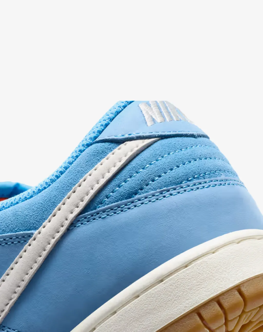 Nike SB Dunk Low ISO 'Orange Label  Carolina Blue/Sail' Sneakers
