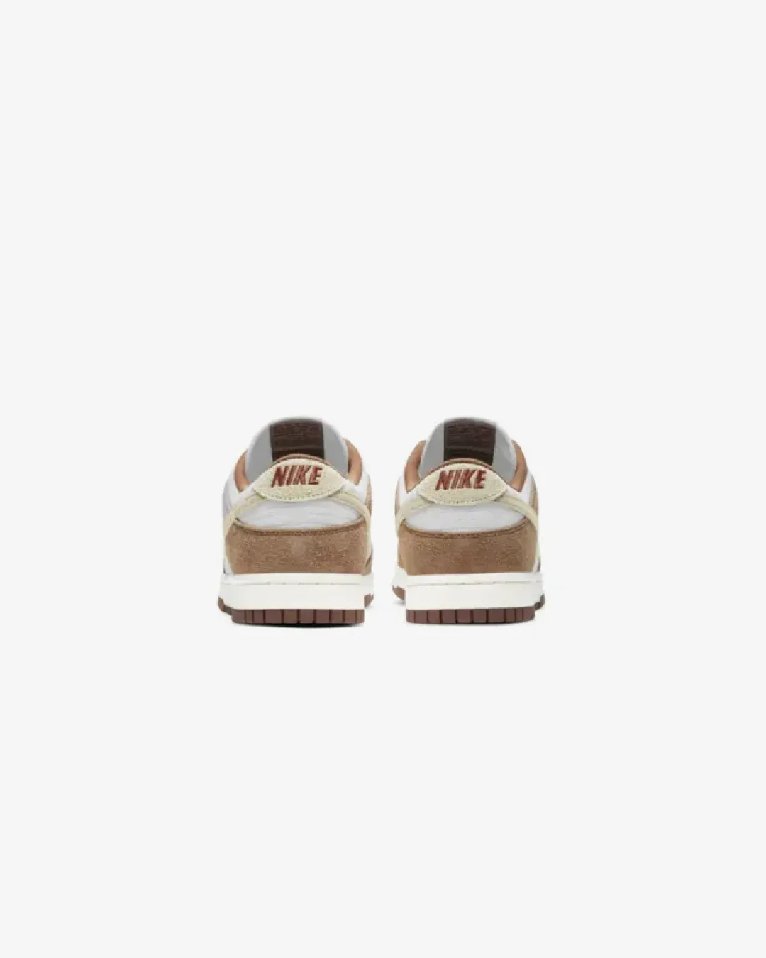 Nike SB Dunk Low 'Medium Curry' Sneakers
