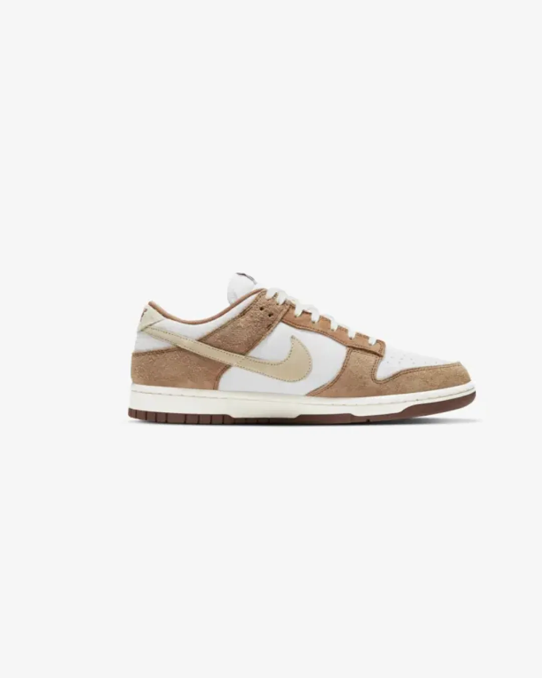 Nike SB Dunk Low 'Medium Curry' Sneakers