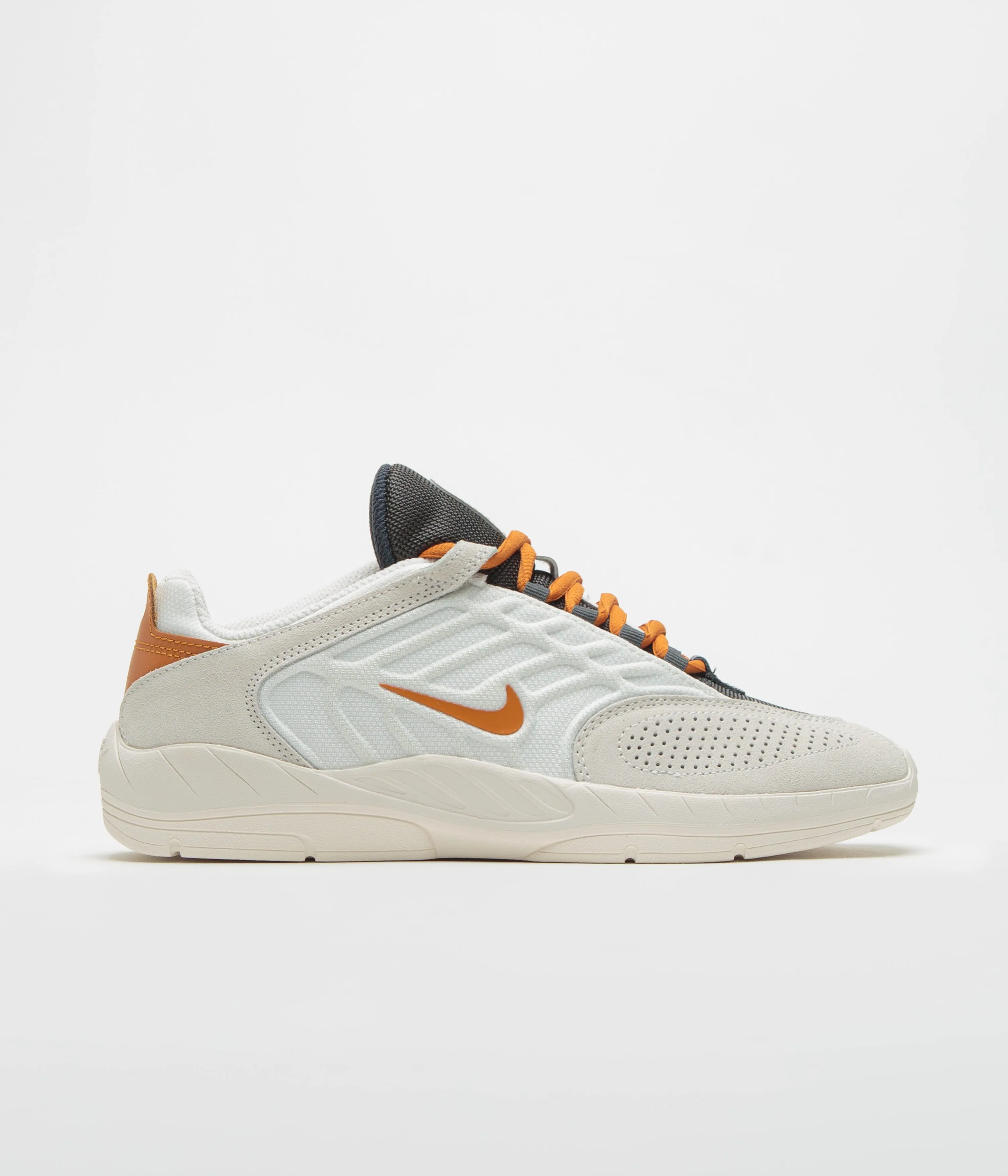 Nike SB Vertebrae Shoes - Summit White / Monarch - Phantom