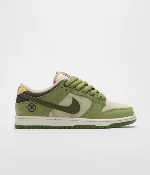 Nike SB x Yuto Horigome Dunk Low Pro Shoes - Asparagus / Legion Green - Light Khaki
