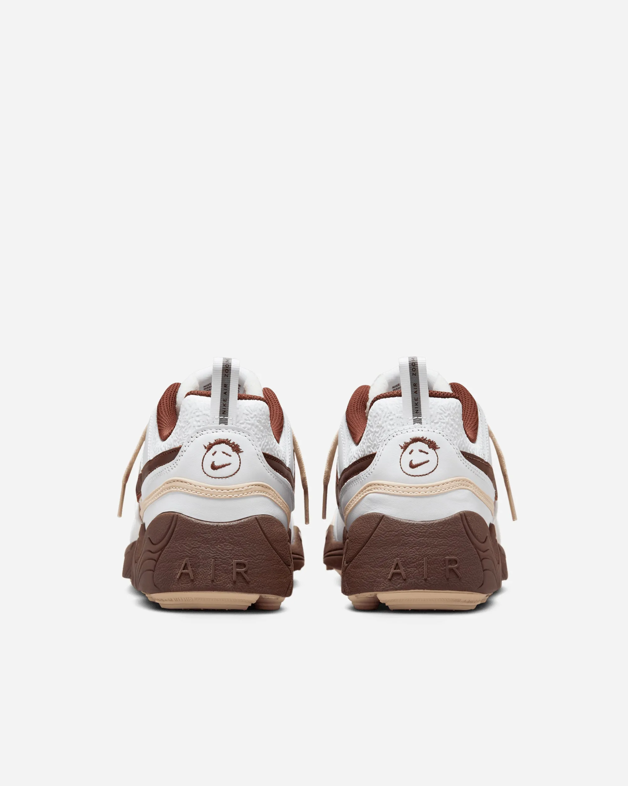 Nike x Travis Scott Zoom Field Jaxx Light Chocolate