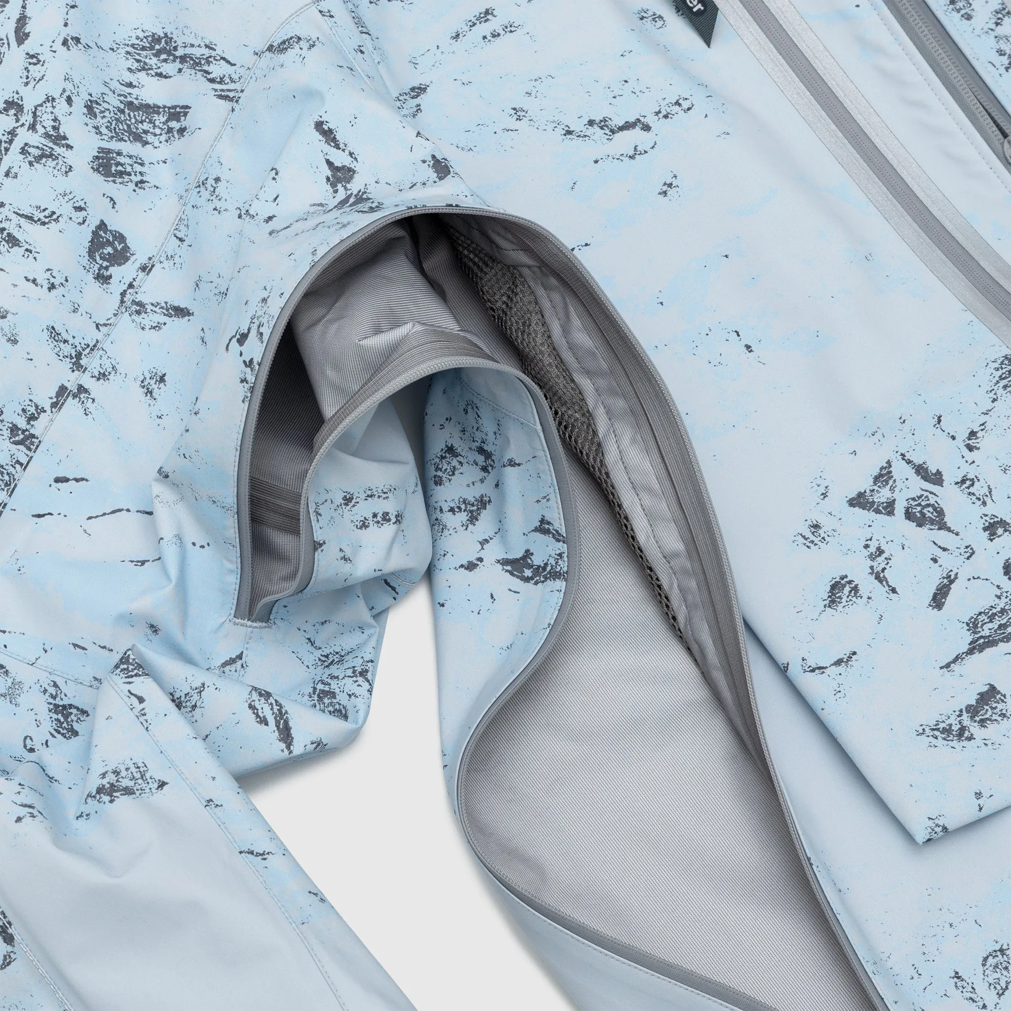 PRINTED PERTEX SHIELD RAIN JACKET