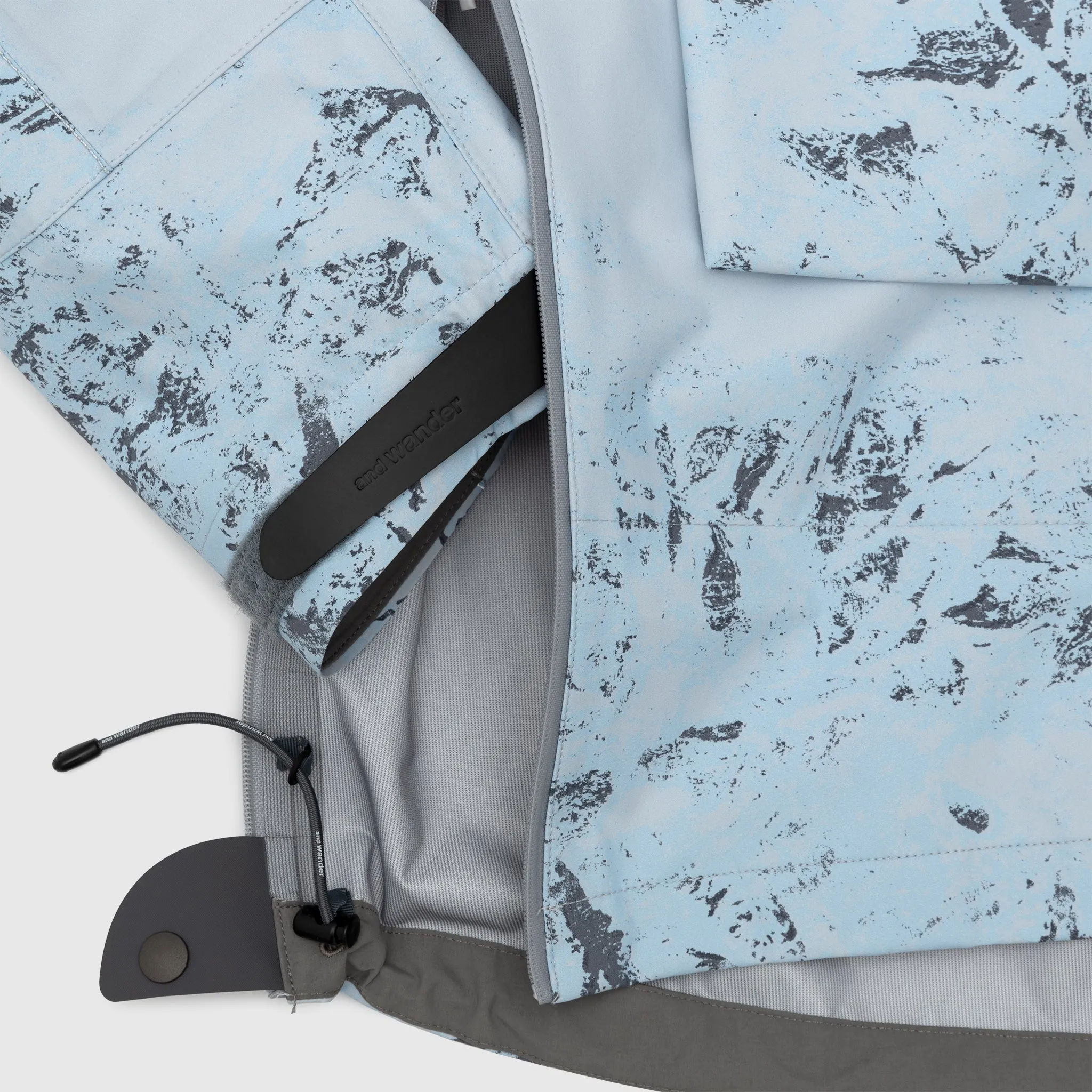 PRINTED PERTEX SHIELD RAIN JACKET