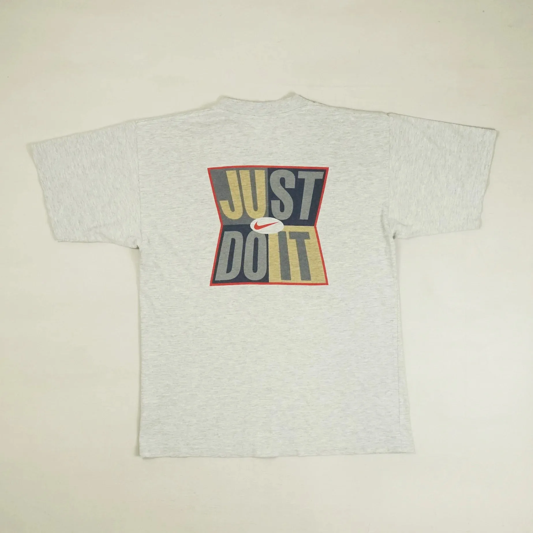 Vintage Nike 1990s Gray Spellout T-shirt (M)