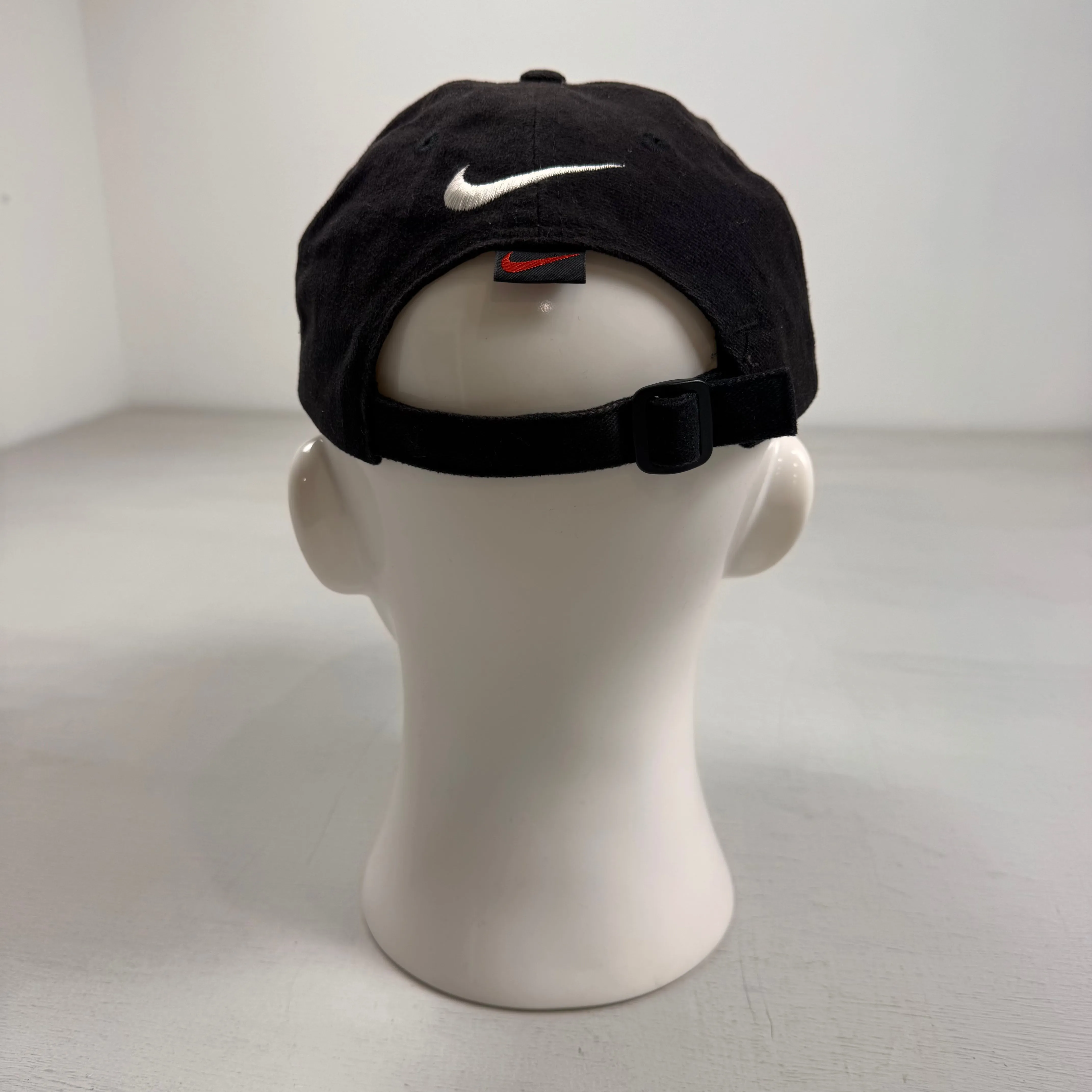 Vintage Nike Air Max Black Cap