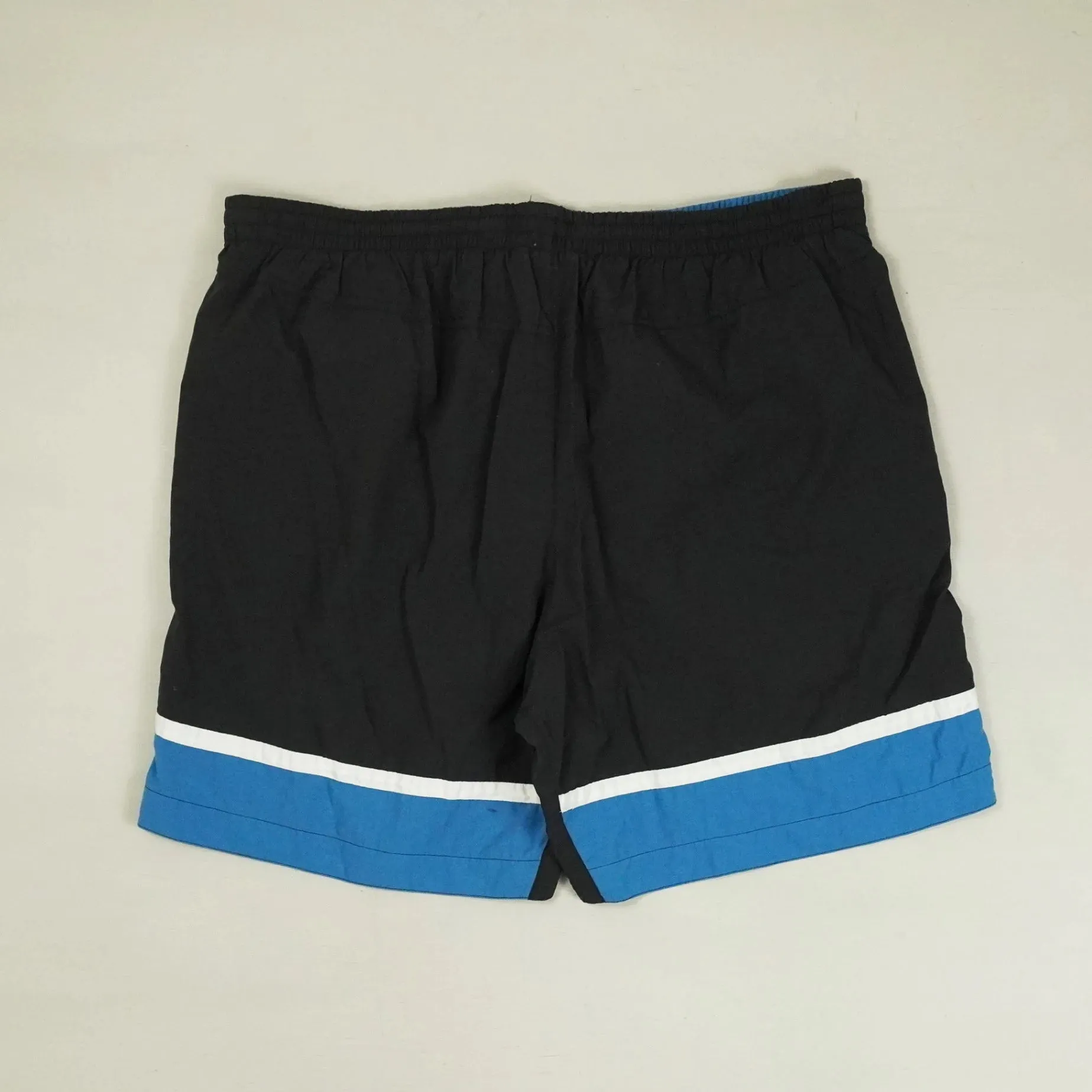 Vintage Nike Black And Blue Shorts ( XL )