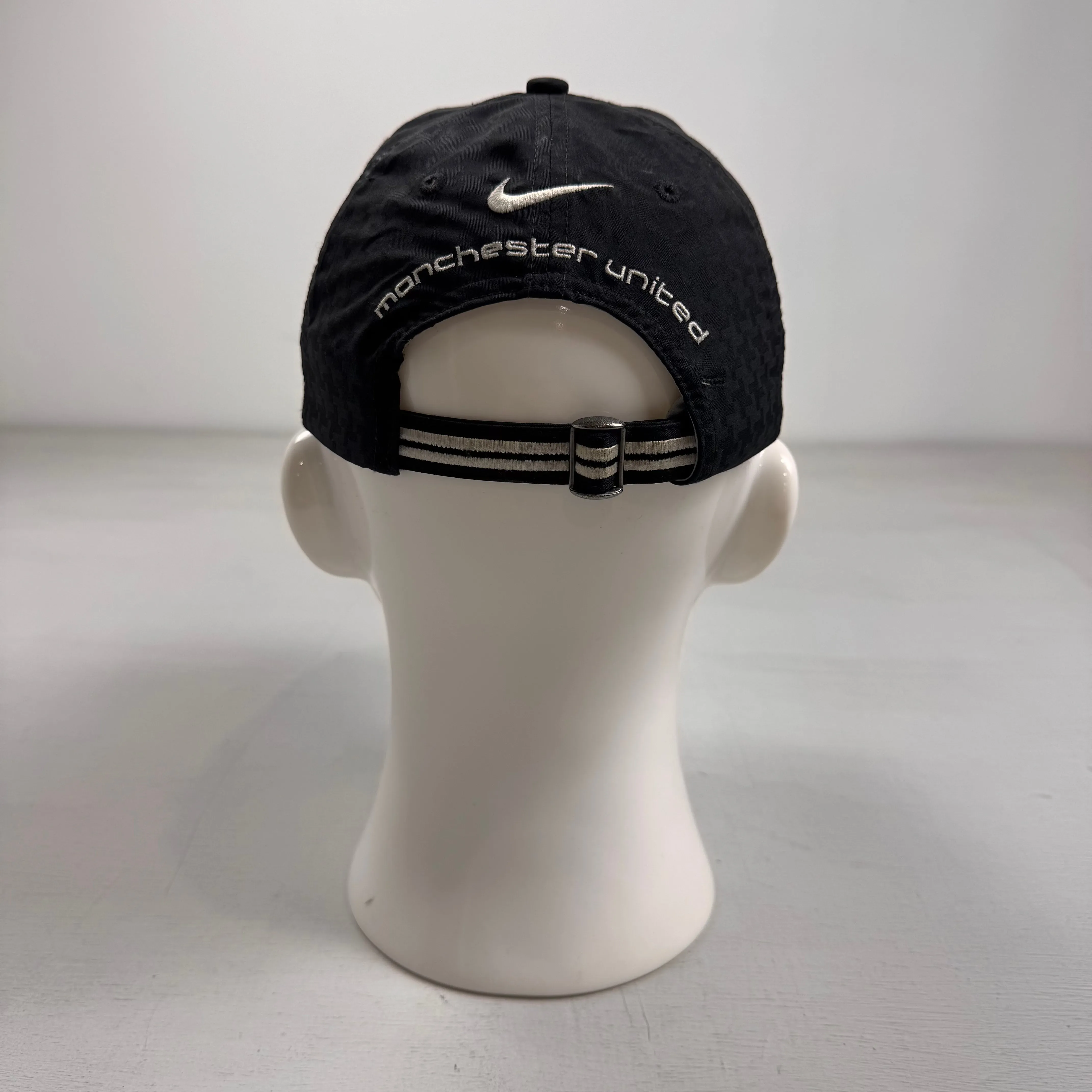 Vintage Nike Black Manchester United Cap