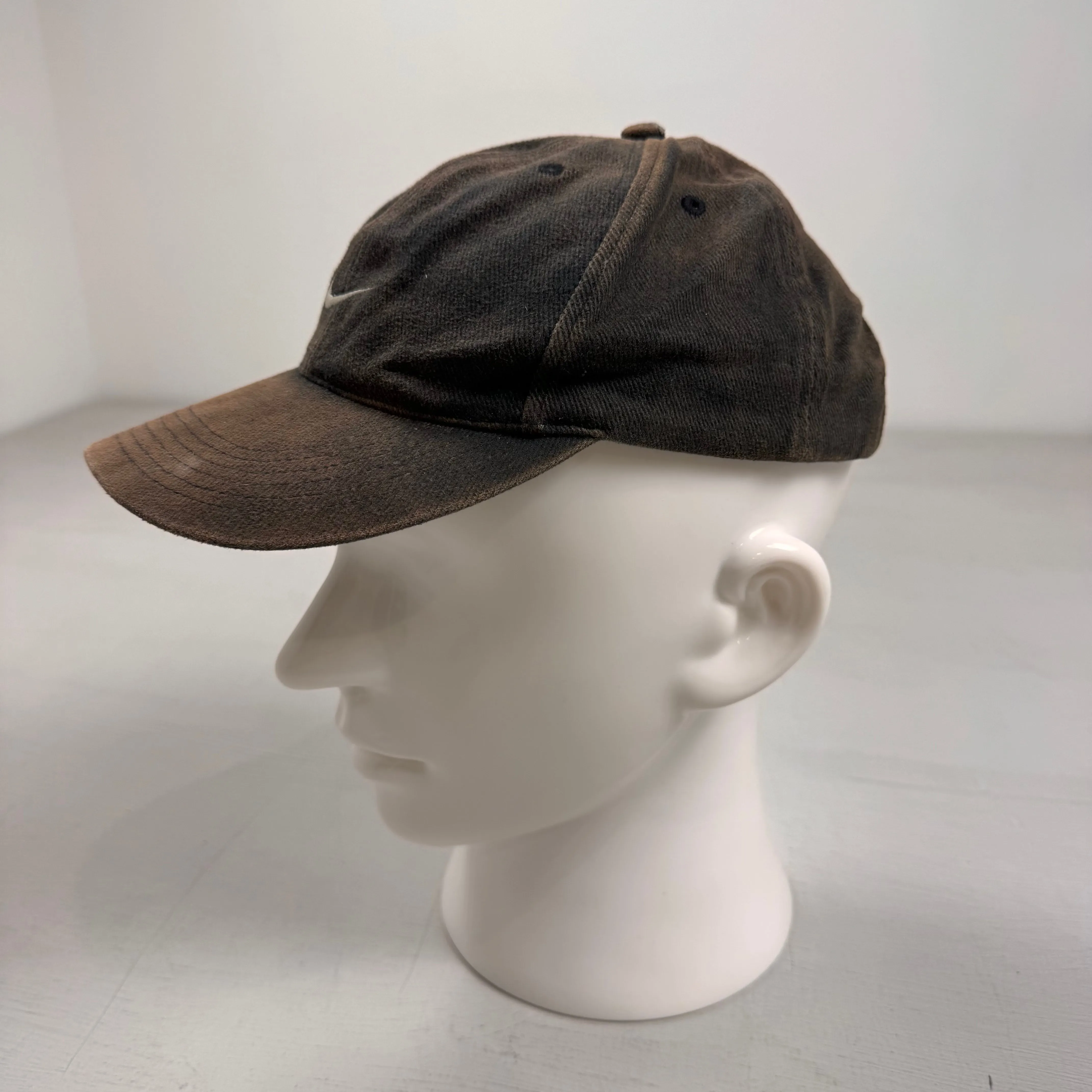 Vintage Nike Brown Cap