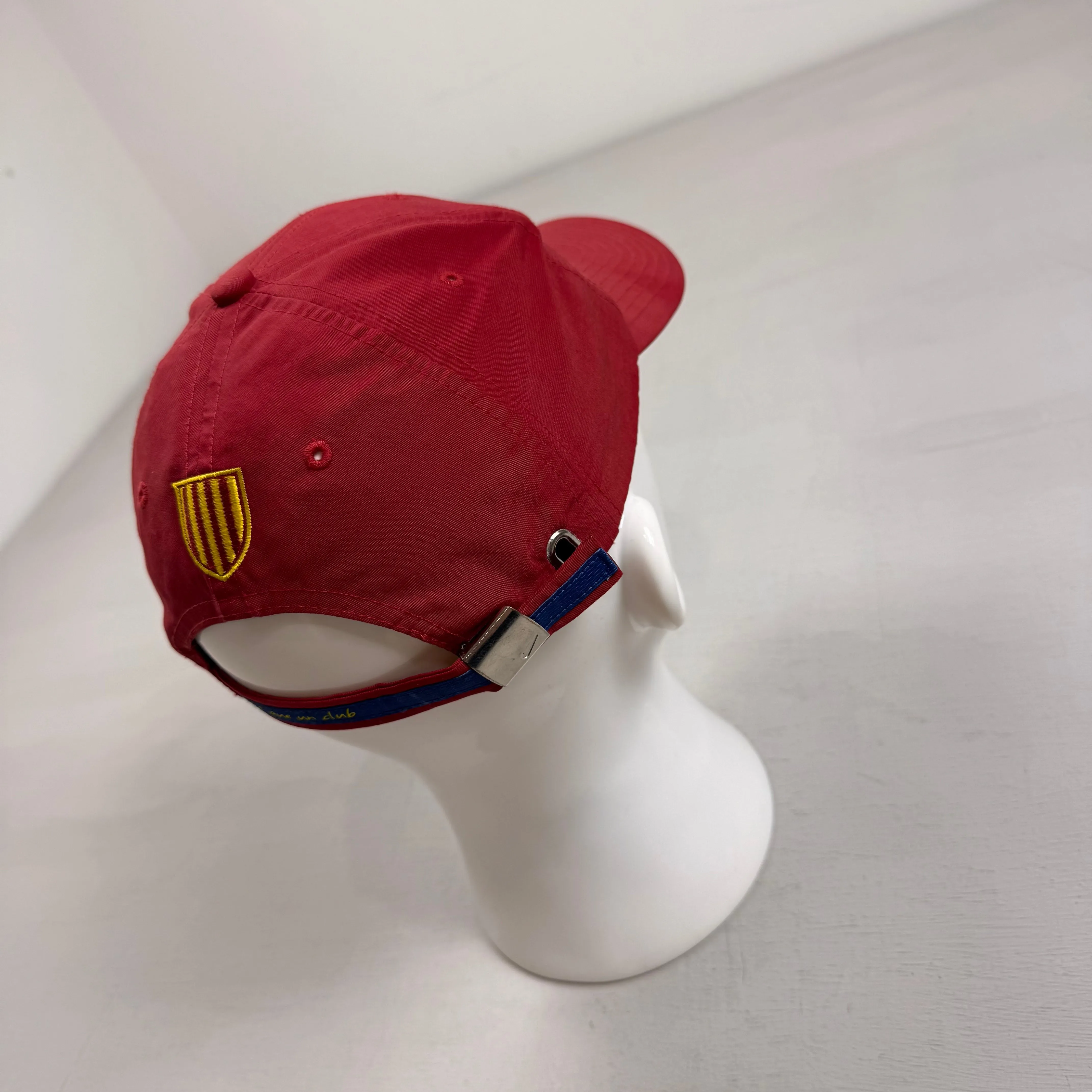 Vintage Nike Red Barcelona Cap