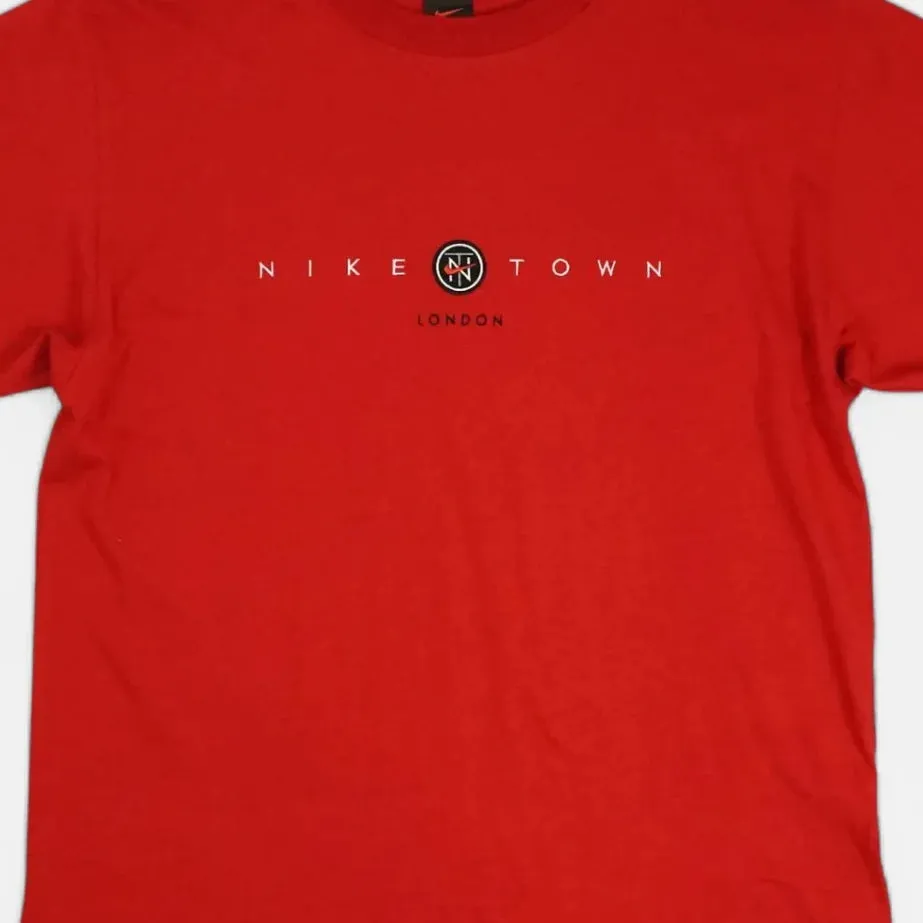 Vintage Nike Town 1990s London Red T-shirt (M)