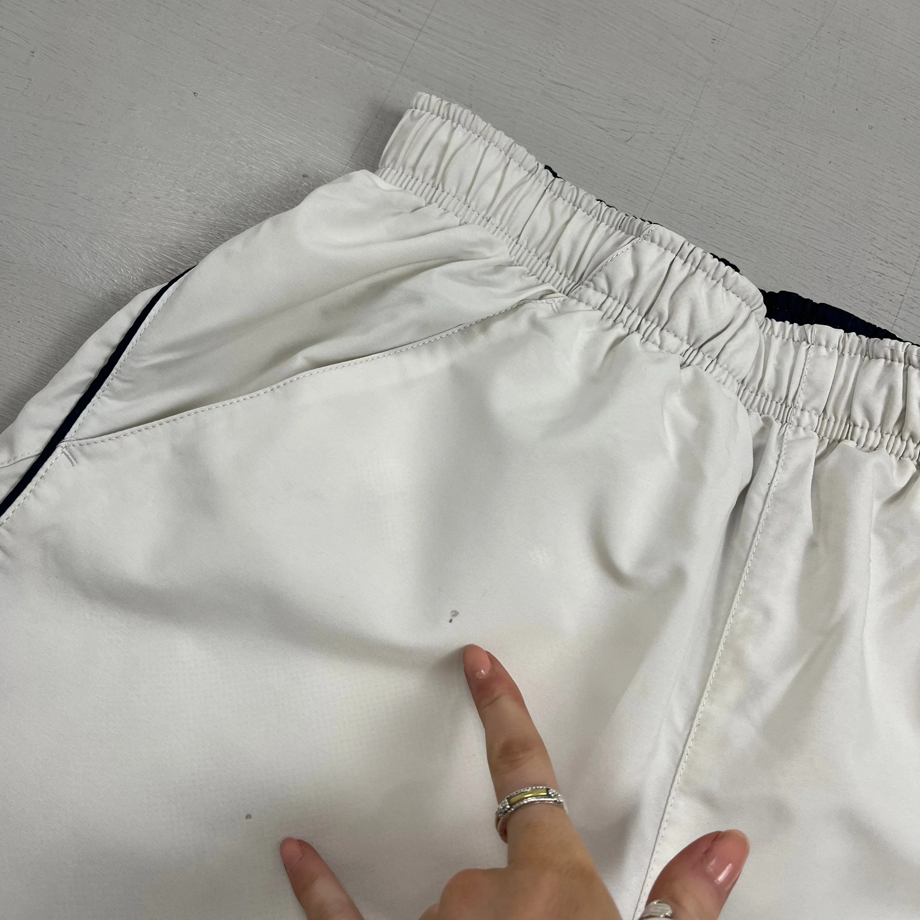 Vintage Nike White Shorts (S)