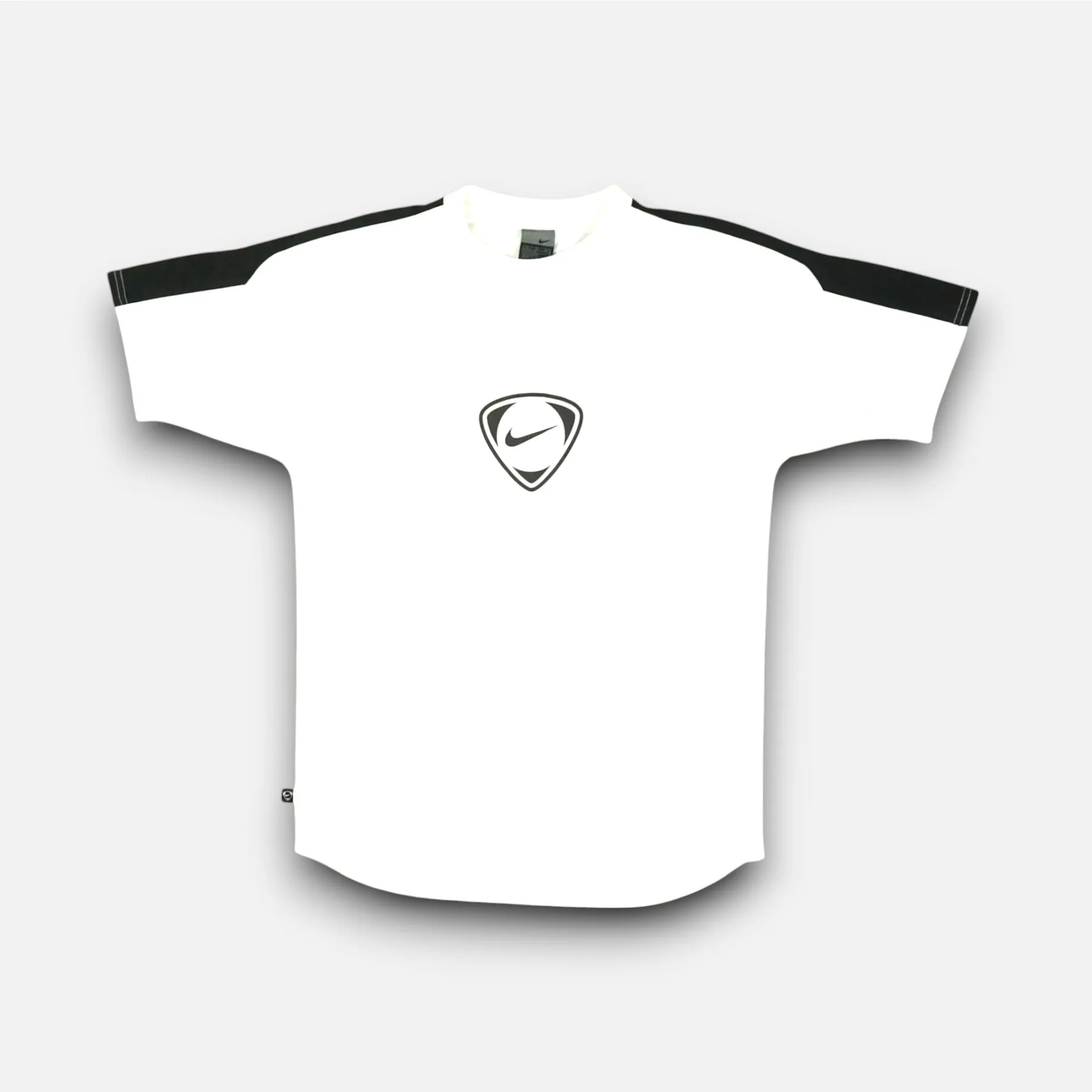 Vintage Nike White T-shirt (XS)