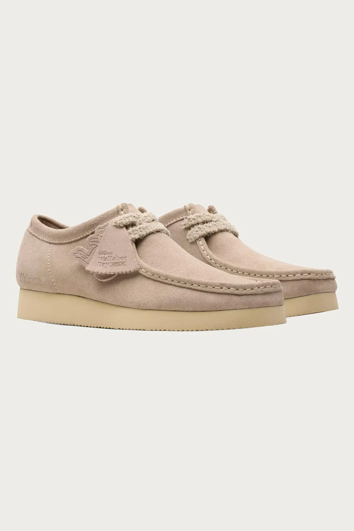Wallabee Day 2604 - Sand Suede