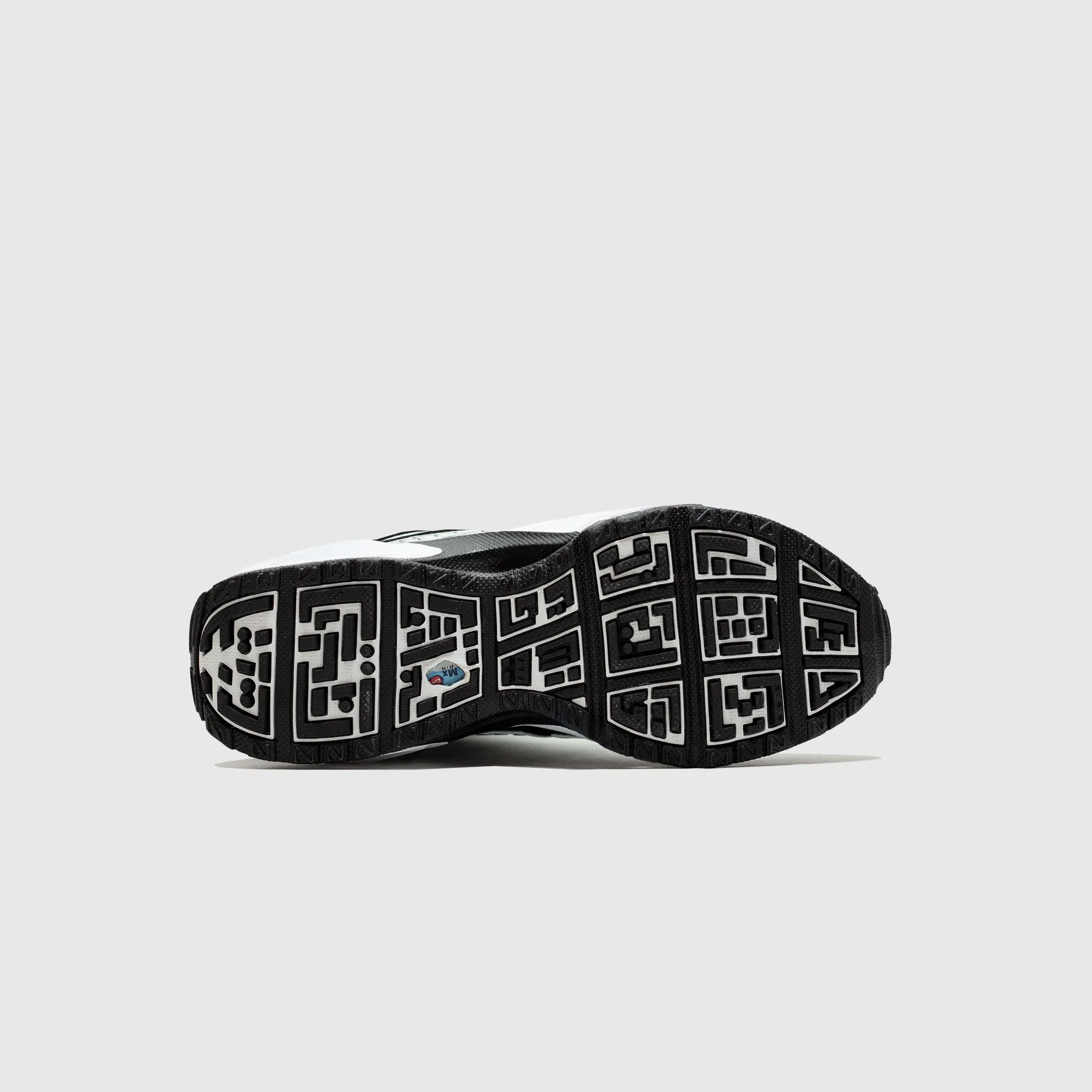 WMNS AIR MAX SUNDER PANDA