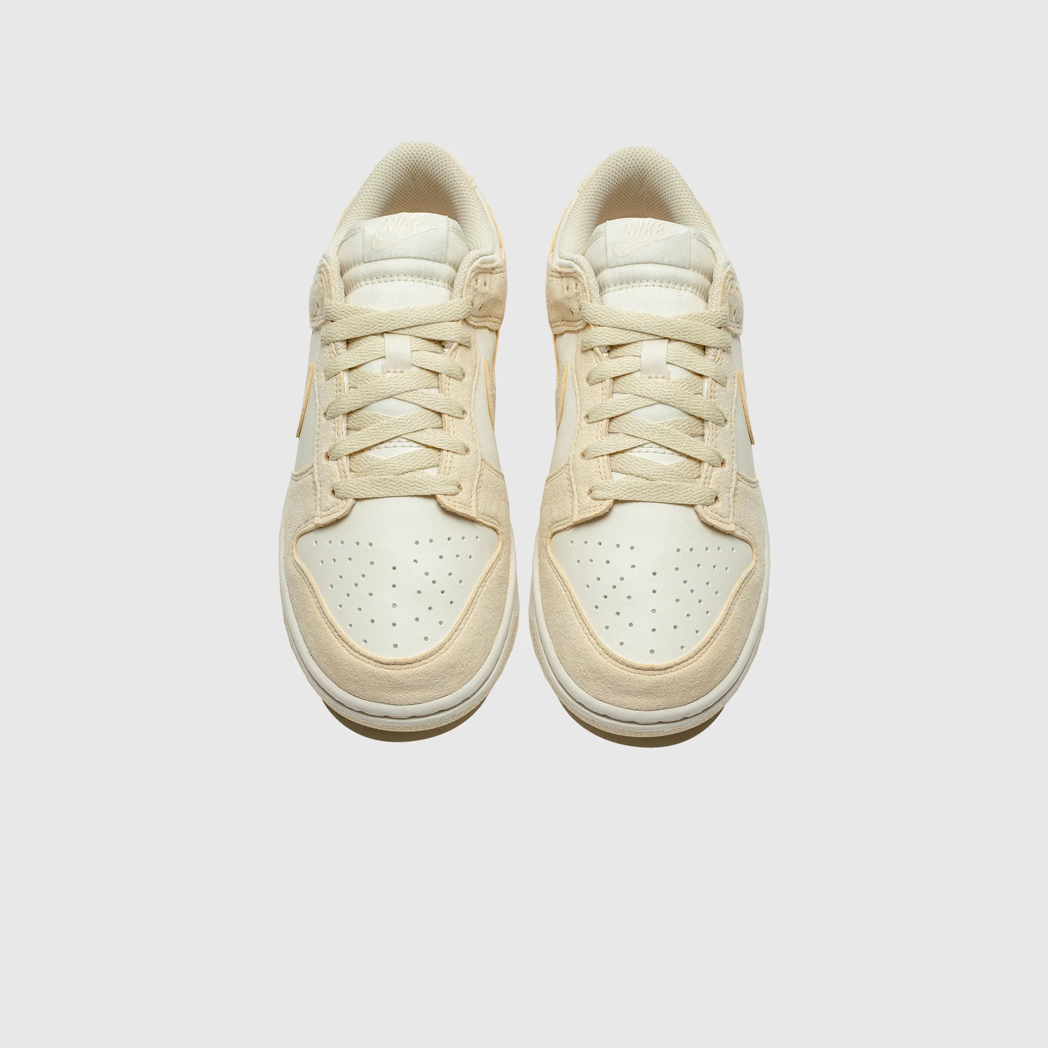 WMNS DUNK LOW BEACH PALE