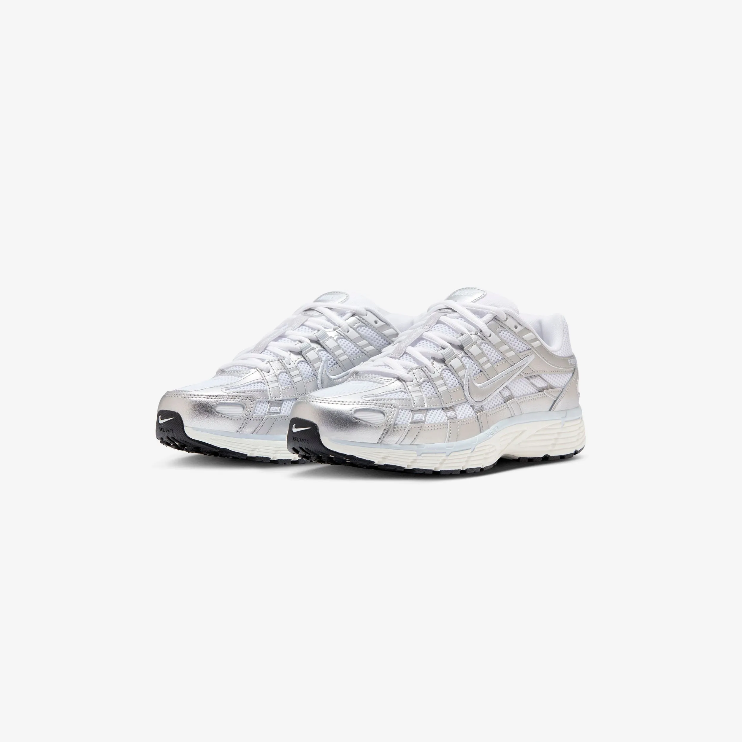 Wmns P-6000