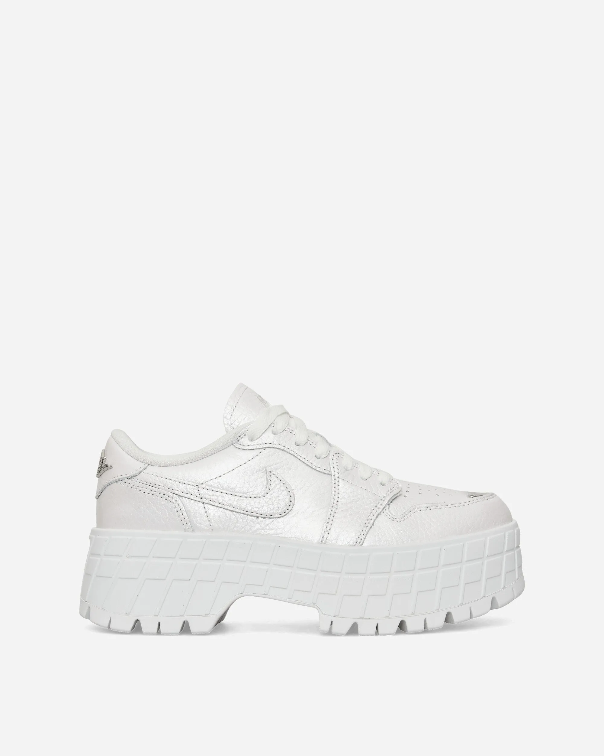 Women's Air Jordan 1 Brooklyn Low Sneakers White / Metallic Silver