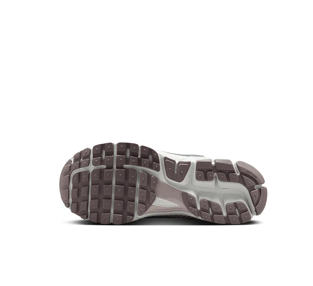 Womens Nike Zoom Vomero 5
