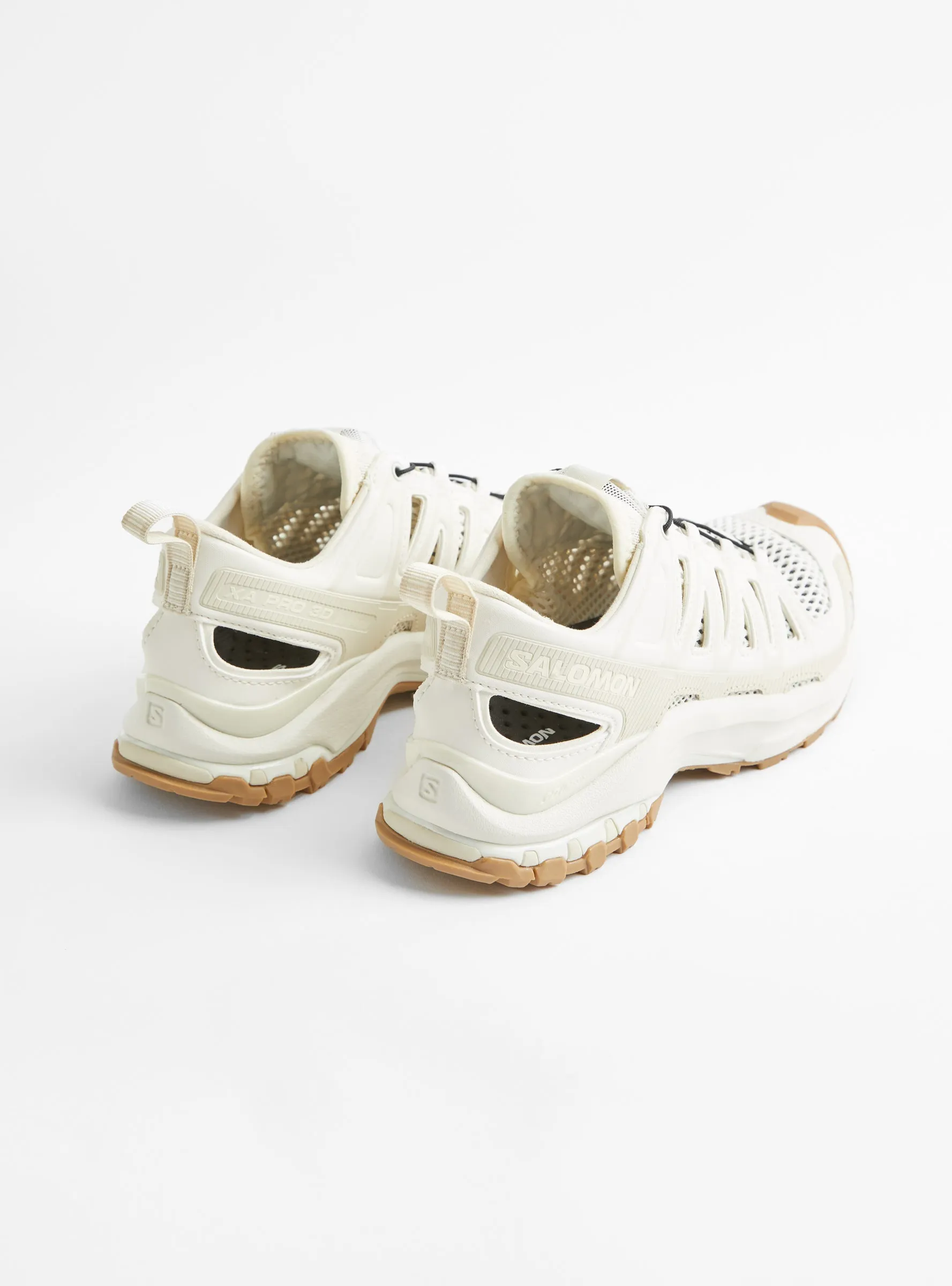 XA 3D Pro Amphib Mesh Vanilla Ice. Almond Milk and Curry