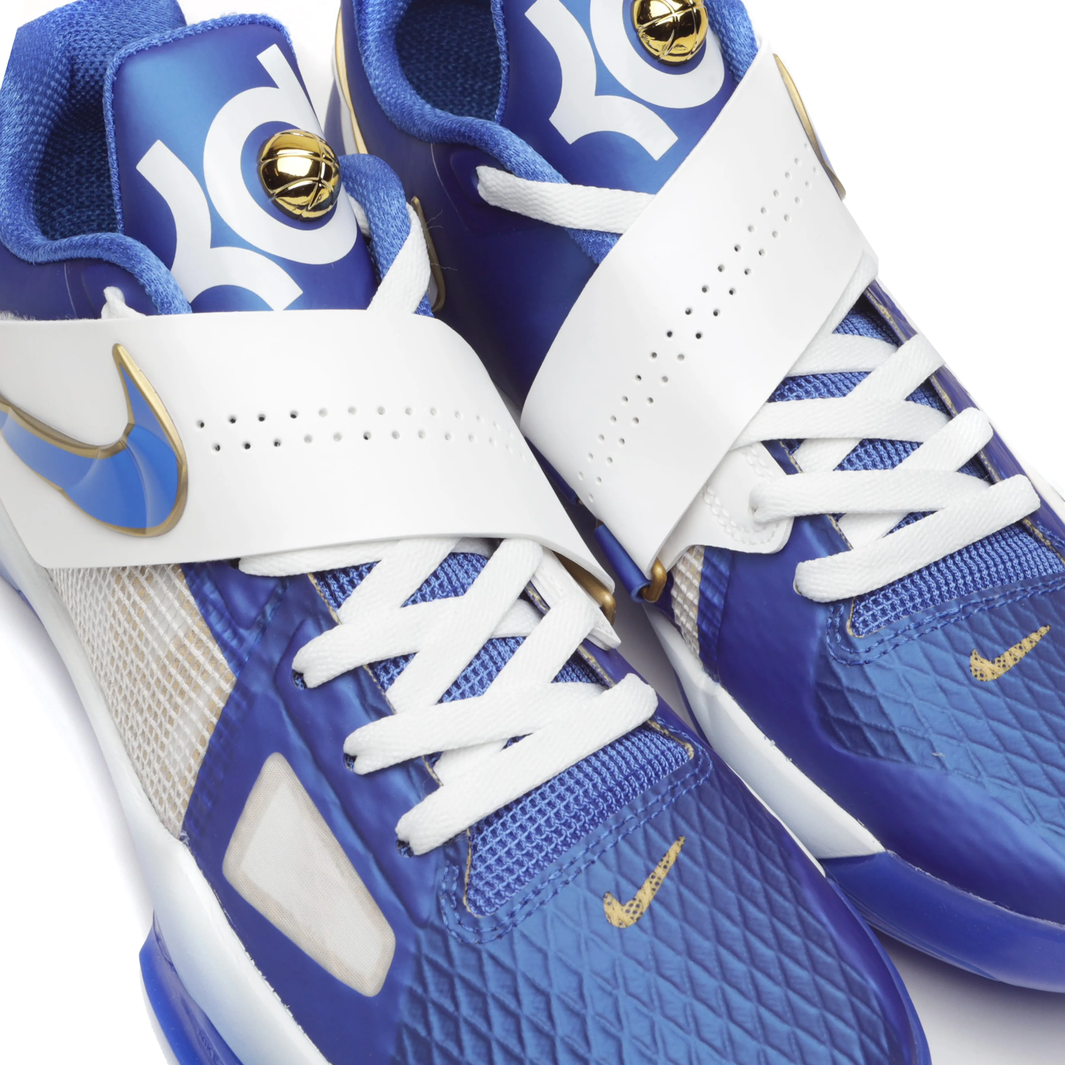ZOOM KD IV MVP